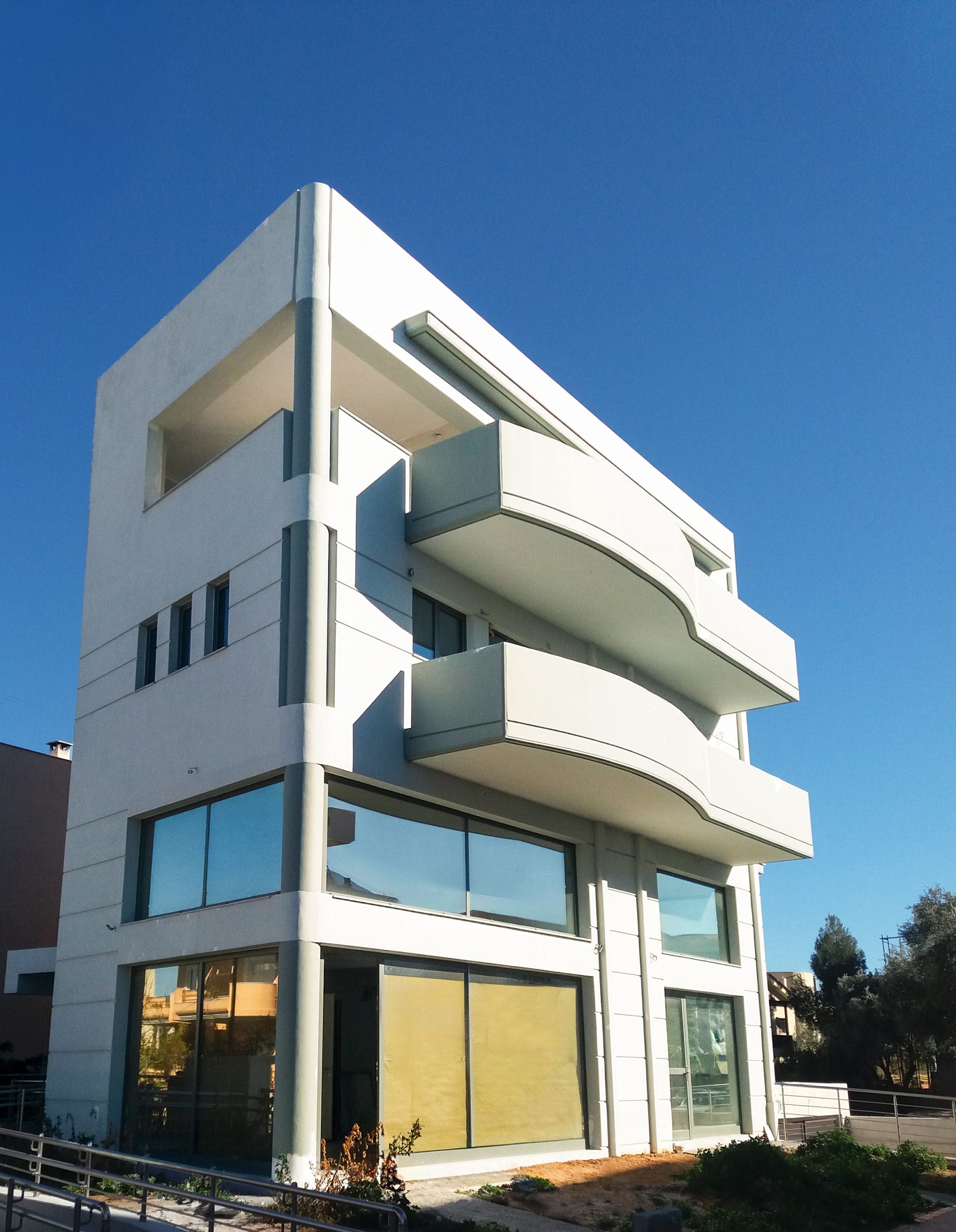 Solid Anadomisi συνεργείο